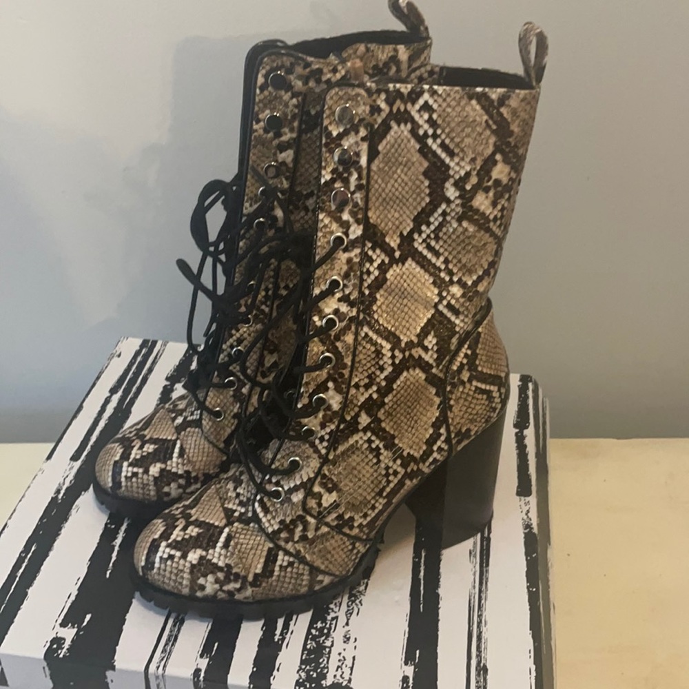 Dolce vita snakeskin combat boots